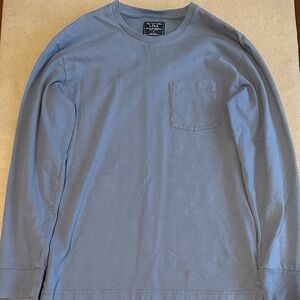 Abercrombie & Fitch Long Sleeve Tee